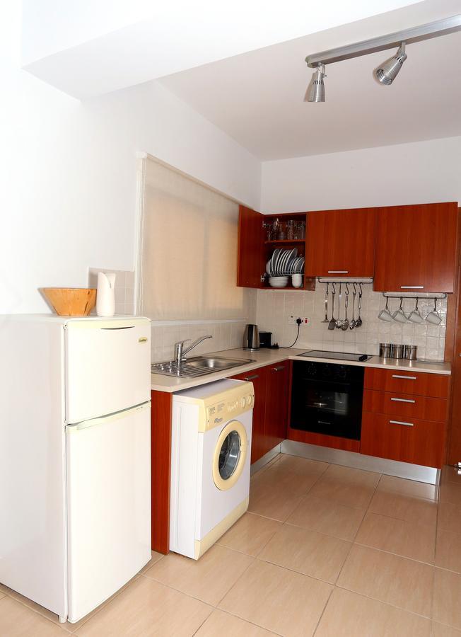 Penelope Court Apartment 102 ลาร์นาคา ภายนอก รูปภาพ