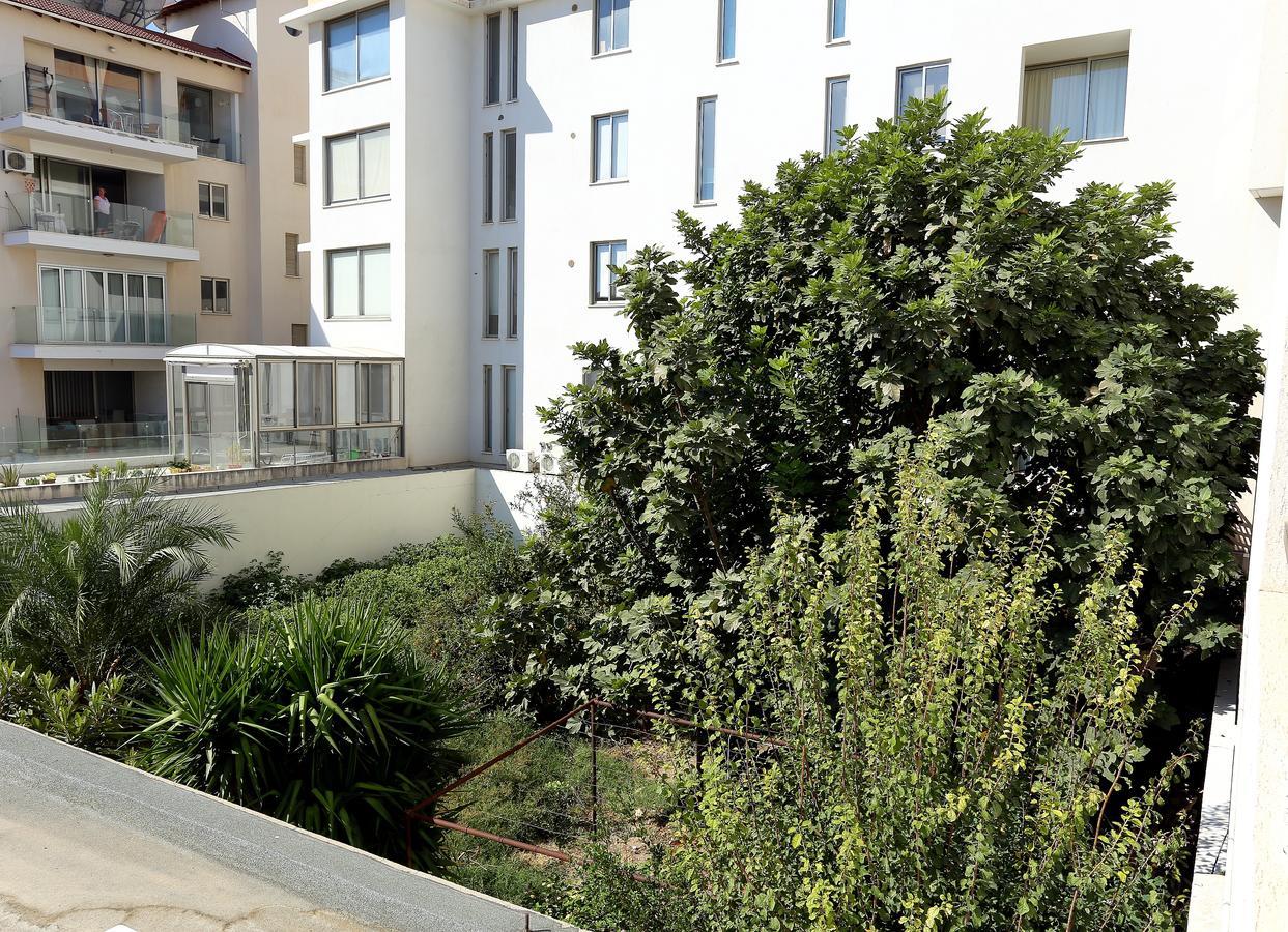 Penelope Court Apartment 102 ลาร์นาคา ภายนอก รูปภาพ